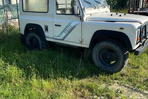 land rover defender f90 3 posti anteriori