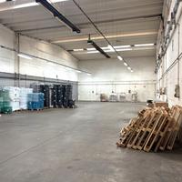 Capannone artigianale di 400 mq. con uffici