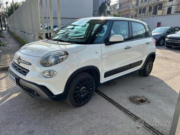 FIAT 500L cross Diesel Appcarplay-Retrocamera