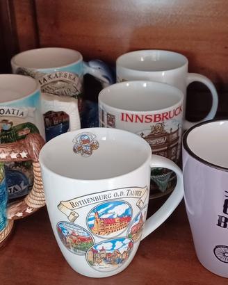 tazze, boccali e bicchieri in legno