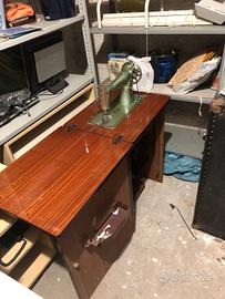 macchina da cucire singer anni 50/60