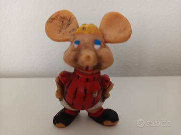 TIPO GIGIO CON DIVISA CALCIATORE MILAN