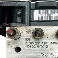 Gruppo abs toyota avensis sw 2000 d4d 136 cavalli