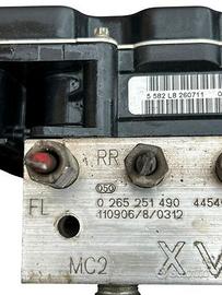 Gruppo abs toyota avensis sw 2000 d4d 136 cavalli