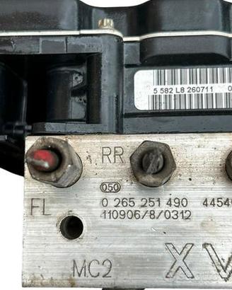 Gruppo abs toyota avensis sw 2000 d4d 136 cavalli
