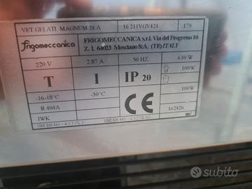 Attrezzatura/arredamento bar/gelateria/yogurteria