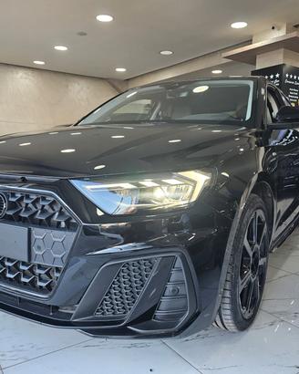 NUOVA AUDI A1 SPORTBACK S-LINE BLACK LINE 30 TFSI 