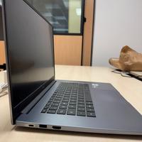 PC Huawei matebook D15