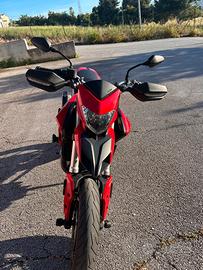 Ducati Hypermotard 939