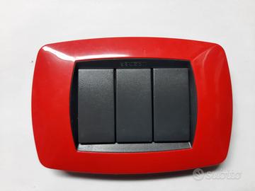 Master Modo, placca 3 posti rosso