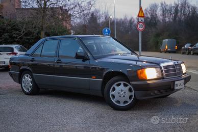 Mercedes E190 W201 2.0l - 1989