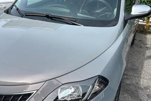 Lancia Ypsilon Hybrid modello “Alberta Ferretti”