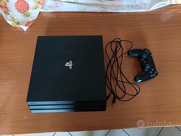 PlayStation 4 pro + controller + cuffie
