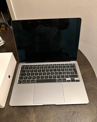Macbook air 13” con chip M1 2020