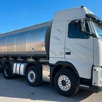 Volvo FH 520 cisterna trasporto latte