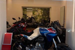Moto Guzzi Stelvio 1200 modello 200 serie limited 