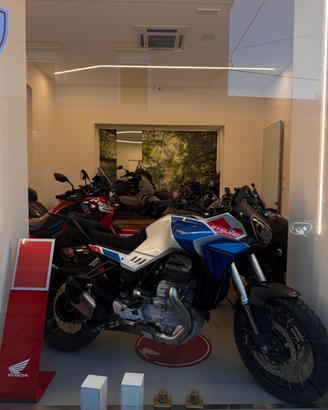 Moto Guzzi Stelvio 1200 modello 200 serie limited 