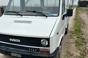 Iveco Fiat 35 2.4 Diesel 1985 – 35q – N1