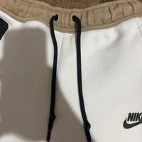 Pantalone Nike tech