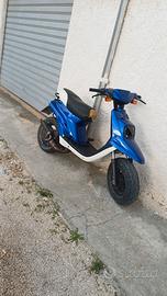 Yamaha BOOSTER - 2000