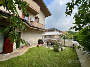Villa di 192 m² con 3 locali e box auto doppio a B