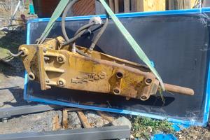 Martello demolitore per scavatore 50 quintali