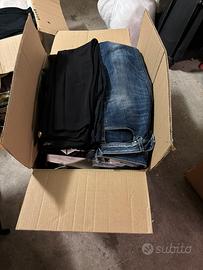Stock pantaloni/jeans donna