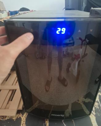 Frigorifero  con display digitale  mini portatile 