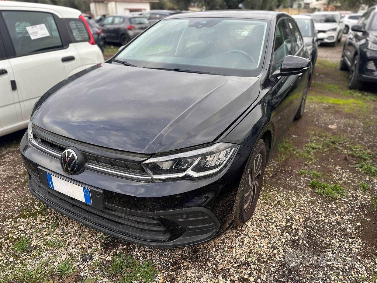 VOLKSWAGEN Polo 6ª serie