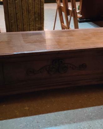 cassapanca in legno antica 