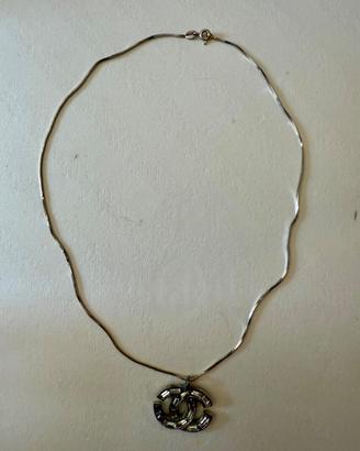 Collana Oro Bianco Chanel con pendente Swarovski