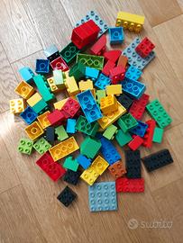 Set LEGO DUPLO Trenino + MATTONCINI