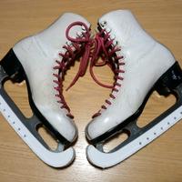 Pattini da ghiaccio vintage da donna n°37