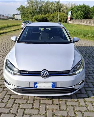 Volkswagen Golf Variant 1.4 TGI DSG Highline BlueM