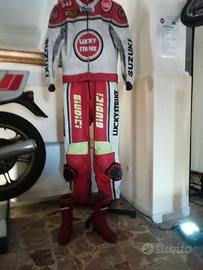Tuta e Stivali da Moto vintage.