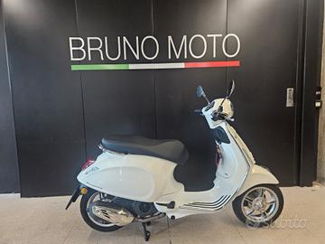 Vespa Primavera 125