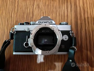 olimpus om1n