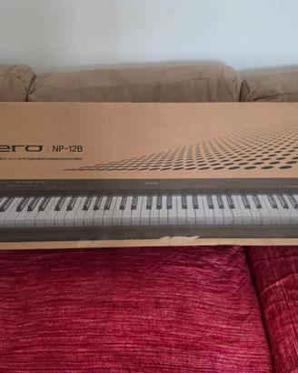 Tastiera Yamaha np12b