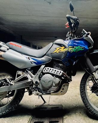 Honda dominator 1997
