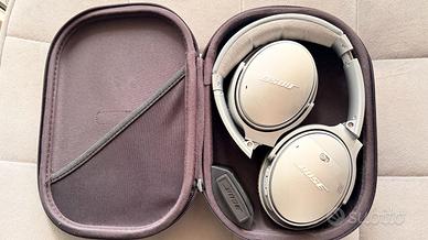 Cuffie BOSE QuietComfort 35 II + custodia in pelle