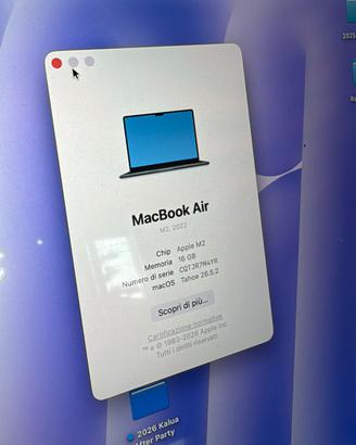 MacBook Air M2 2022 - 13.6” (Prezzo Trattabile)