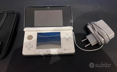 Nintendo 3DS + Giochi ( Prezzo Trattabile)