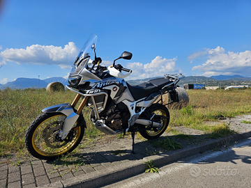 Honda crf1000l africa twin adventure sports