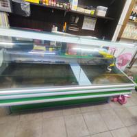 ATTREAZZATURA PER NEGOZI