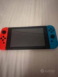 Nintendo switch completa di acessori