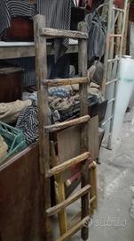 Antica vecchia scala legno pioli fienile arredo