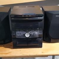 Stereo con altoparlanti