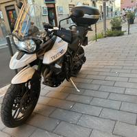 Triumph tiger 800 anno 2016 perfetta