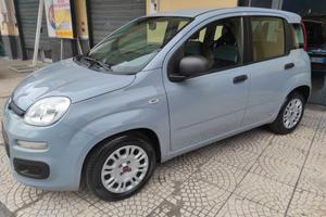 Fiat Panda 2022 1.0 hybrid 70cv