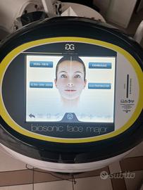 Tecnologia viso anti age multifunzionale